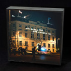 Kunst kaufen: Leuchtobjekte, Prints, Widerstand